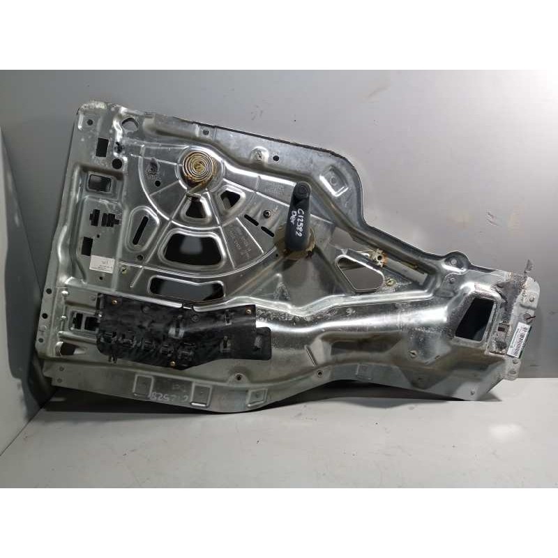 Recambio de elevalunas delantero derecho para man tg - l 12.xxx 4.6 diesel referencia OEM IAM 81626456034 MANUAL 