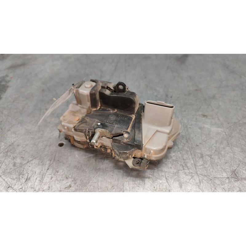 Recambio de cerradura puerta delantera izquierda para citroën xsara picasso 2.0 hdi referencia OEM IAM  6 PINS - Plata 2