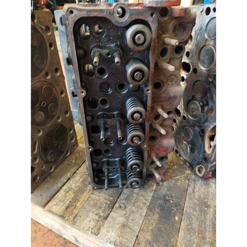 Recambio de culata para iveco serie t fsafe (190-36 pt) 265 kw larga distancia referencia OEM IAM 4826158  