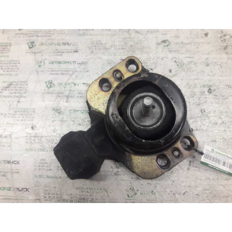 Recambio de soporte motor derecho para nissan interstar mod. 04 (x70) caja cerrada, l 1 h 2, techo referencia OEM IAM 8200022595 - Blanco