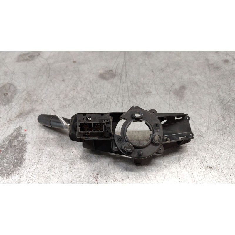 Recambio de mando limpia para citroën xsara picasso 2.0 hdi referencia OEM IAM - Plata 2