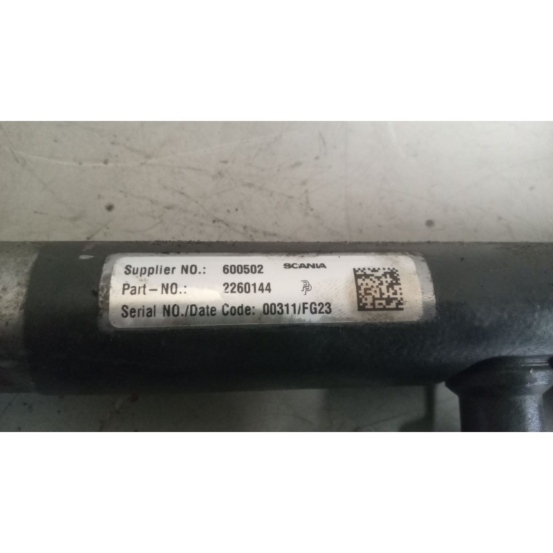 Recambio de rampa inyectora para scania serie p/g/r (c-clase) 11.7 diesel referencia OEM IAM 2260144 - Blanco 2