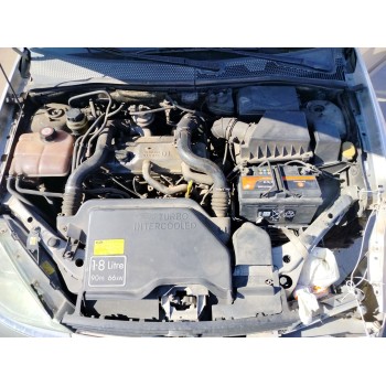ford focus berlina (cak) del año 2000
