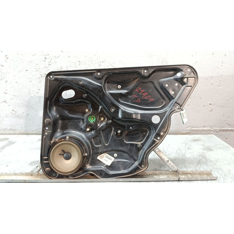 Recambio de elevalunas trasero derecho para volkswagen passat variant (3c5) advance referencia OEM IAM 3C4839756H  