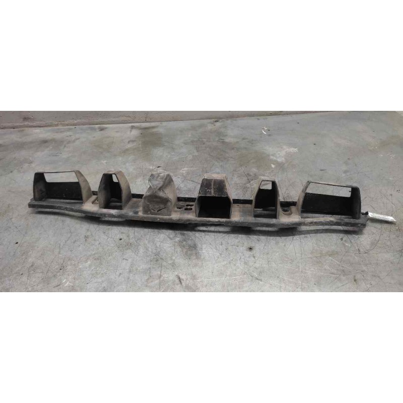 Recambio de soportes paragolpes para citroën c2 sx referencia OEM IAM 9643596077 TRASERO PARTE CENTRAL