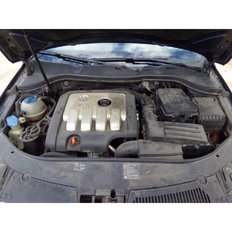 VOLKSWAGEN PASSAT BERLINA (3C2)