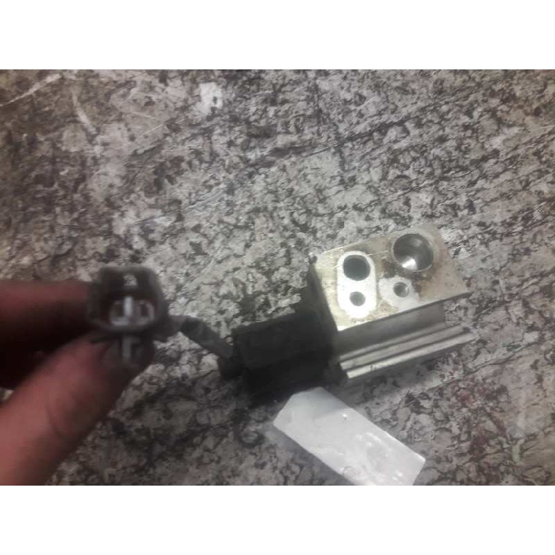 Recambio de valvula expansion para toyota avensis berlina (t25) 2.0 d4-d executive sedán (4-ptas) referencia OEM IAM 4433100890 3