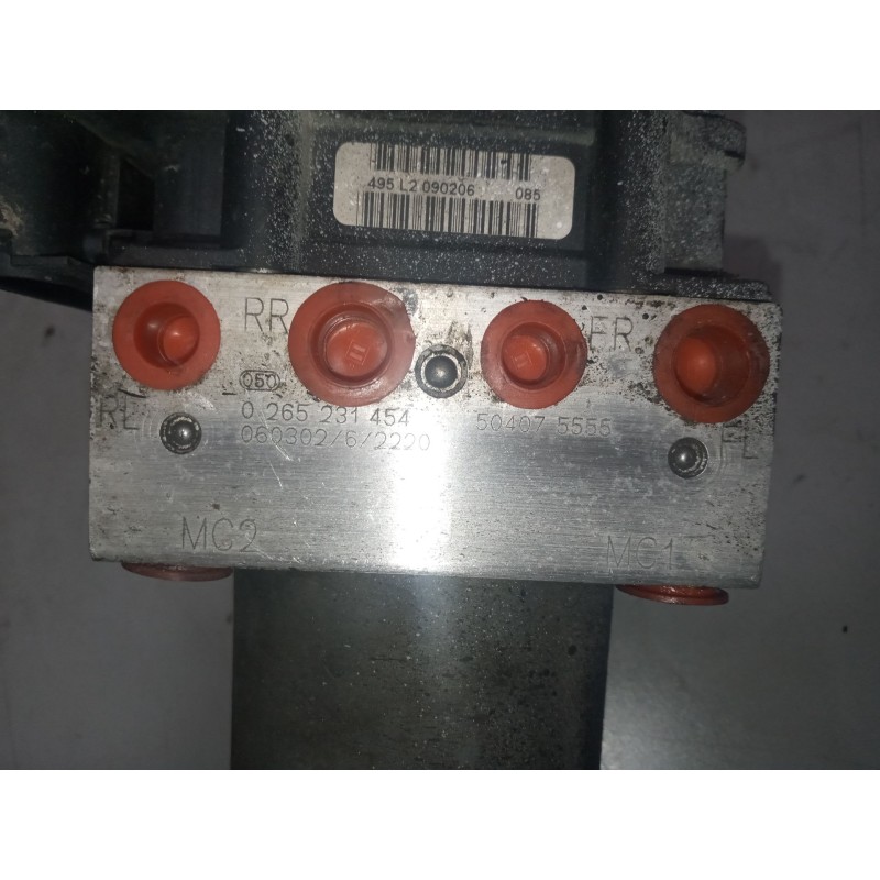 Recambio de abs para iveco daily combi bus referencia OEM IAM 50407555500 0265231454 504075555 - Gris 2