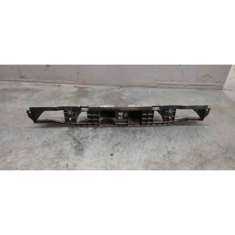 Recambio de soportes paragolpes para citroën c2 sx referencia OEM IAM 9643596077 TRASERO PARTE CENTRAL 3