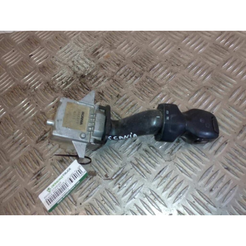 Recambio de mando intarder para scania serie p/g/r (c-clase) fg 420 (4x2) corto cp 13 / 14 b referencia OEM IAM 1548289  MANDO R