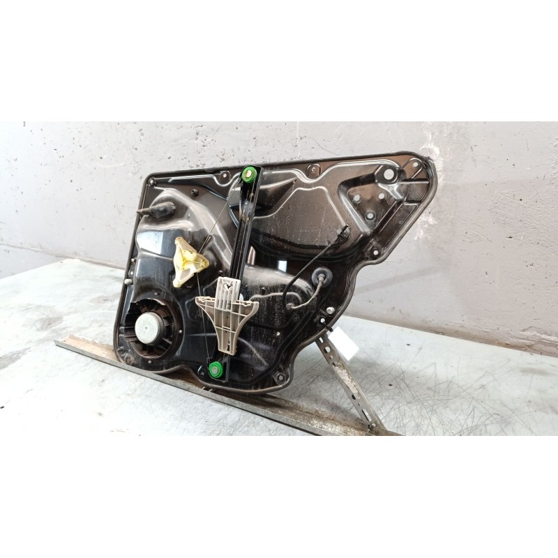Recambio de elevalunas trasero izquierdo para volkswagen passat variant (3c5) advance referencia OEM IAM 3C4839755H - Rojo 2