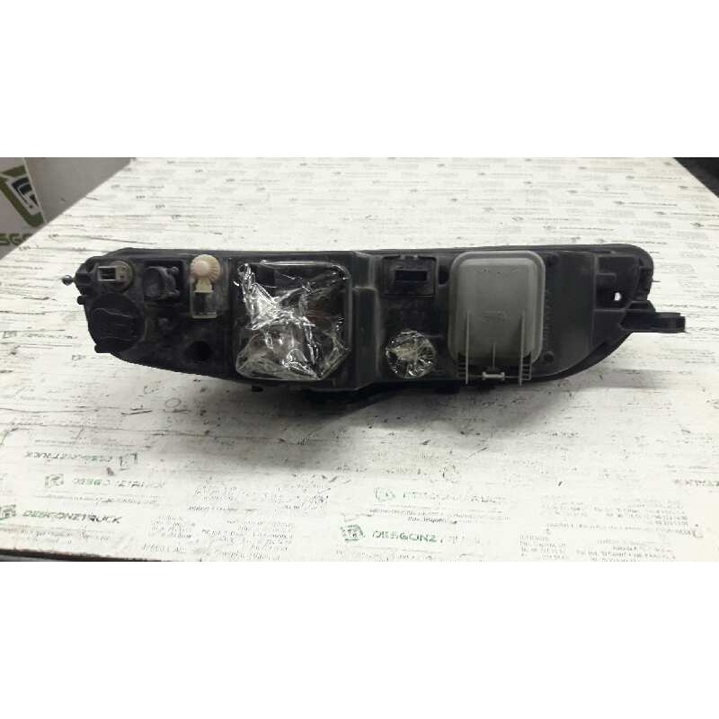 Recambio de faro derecho para fiat brava (182) td 75 s referencia OEM IAM 2