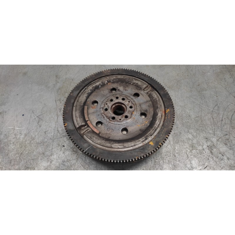 Recambio de volante motor para peugeot 307 break / sw (s1) sw clim plus referencia OEM IAM 2