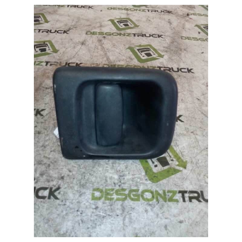 Recambio de maneta exterior delantera derecha para renault mascott fg 120. 35/55/65 cabina individual referencia OEM IAM 7700352 - Blanco