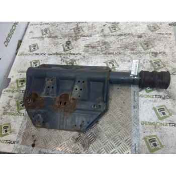 SOPORTE GUARDABARROS TRASERO 