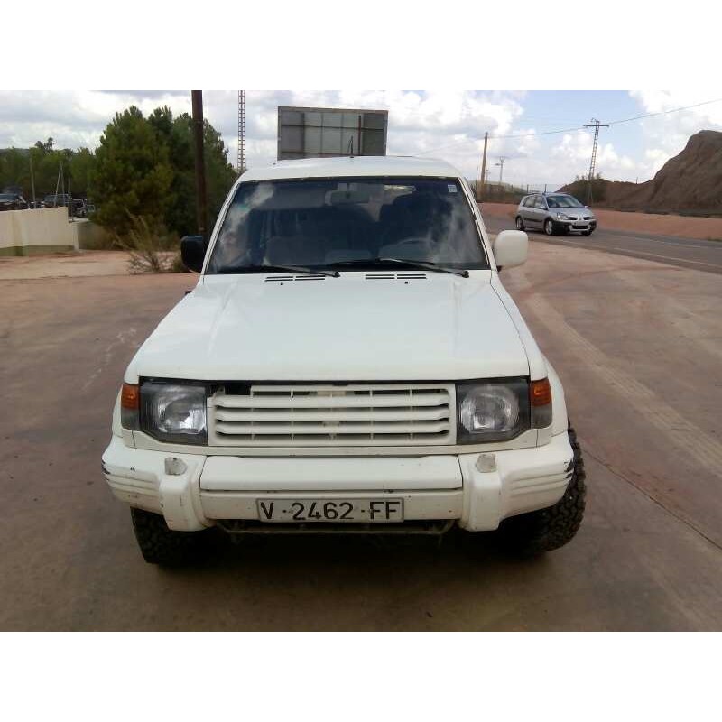 MITSUBISHI MONTERO (V20/V40)
