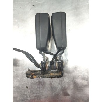 Recambio de enganche cinturon trasero derecho para mg zs suv (azs1) 1.5 vti referencia OEM IAM 424186001  