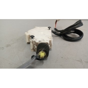 Recambio de motor cierre centralizado delantero derecho para daf serie xf105.xxx 12.9 diesel referencia OEM IAM 1339022  