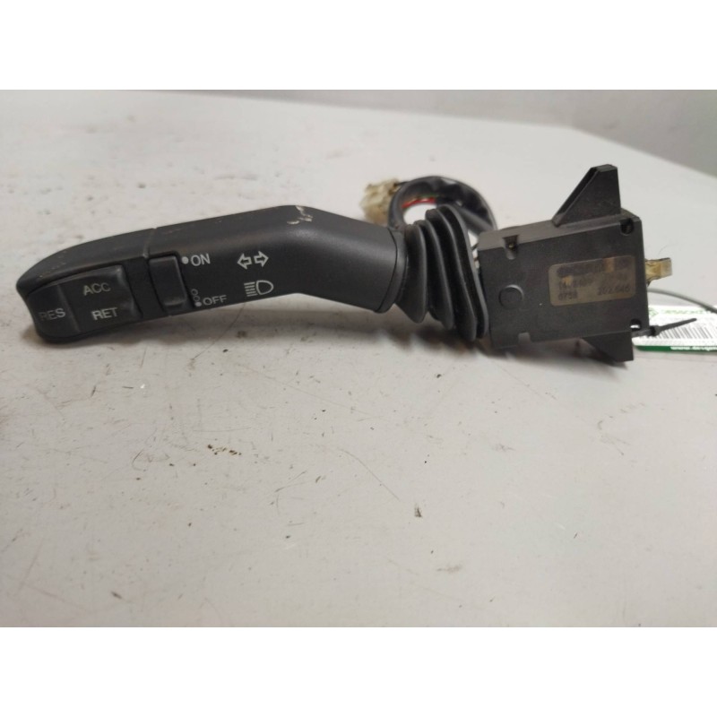 Recambio de mando intermitentes para scania trucks serie 4 bus k114 referencia OEM IAM 1402450  