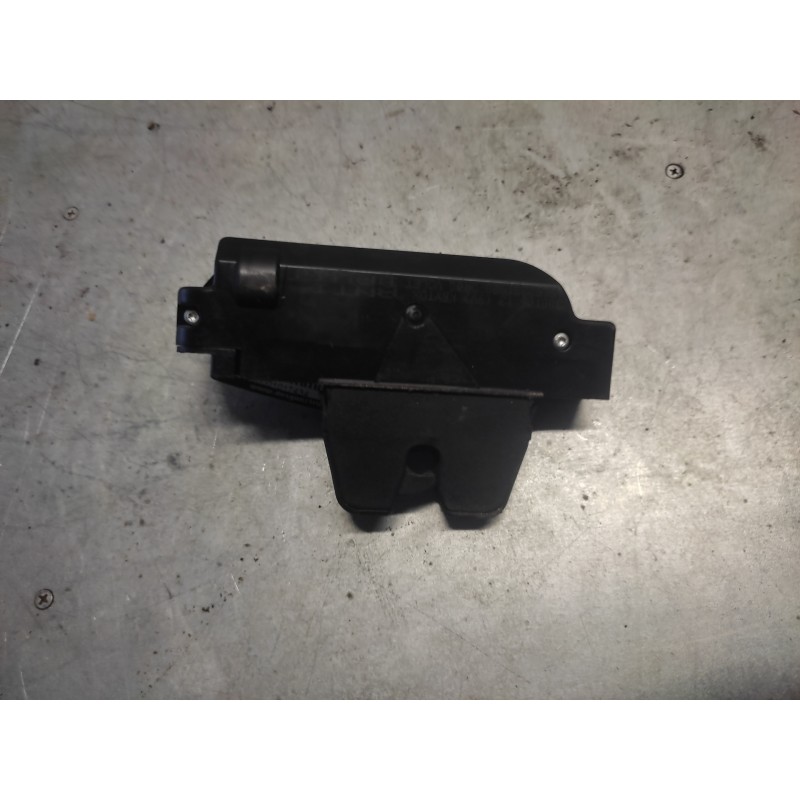 Recambio de cerradura maletero / porton para citroën c4 berlina vtr plus referencia OEM IAM 9652301980 3 PINS 