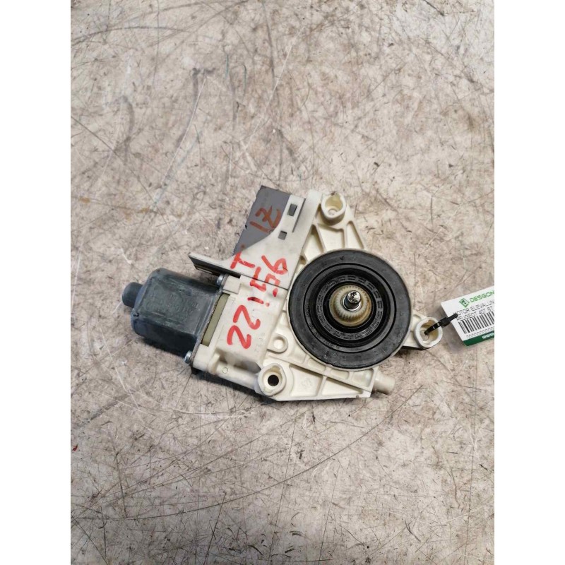 Recambio de motor elevalunas trasero izquierdo para peugeot 407 st sport pack referencia OEM IAM 0130822201 994651102 6 PINS - Negro