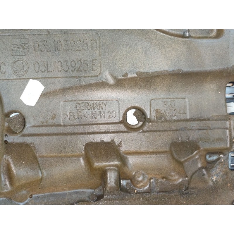 Recambio de tapa motor para volkswagen passat cc b6 (357) 2.0 tdi referencia OEM IAM - Negro 2