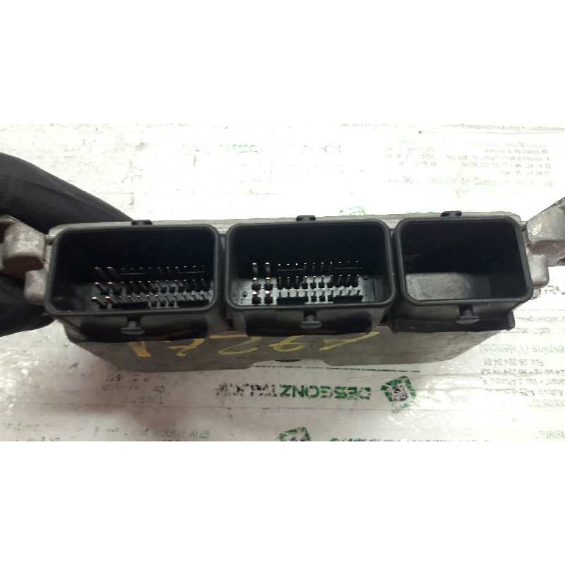 Recambio de centralita motor uce para citroën saxo 1.5 diesel referencia OEM IAM 9630059880 0281001839 BOSCH 3
