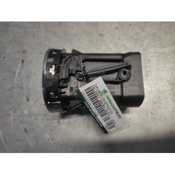 Recambio de difusor calefaccion para peugeot 308 sw confort referencia OEM IAM 9658515377 CENTRAL 