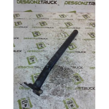 SOPORTE SOPORTE GUARDABARROS DELANTERO DERECHO 