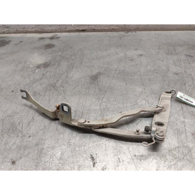 Recambio de bisagra tapa maletero para bmw z4 roadster (e85) 2.0 i referencia OEM IAM  DERECHA 