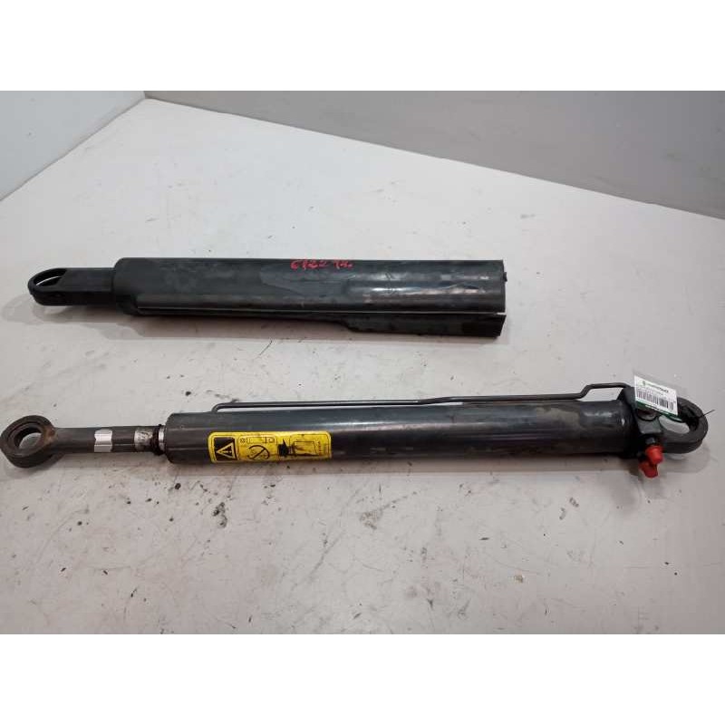 Recambio de brazo elevacion cabina para scania serie p/g/r (l-clase) 12.7 diesel referencia OEM IAM 1790111  
