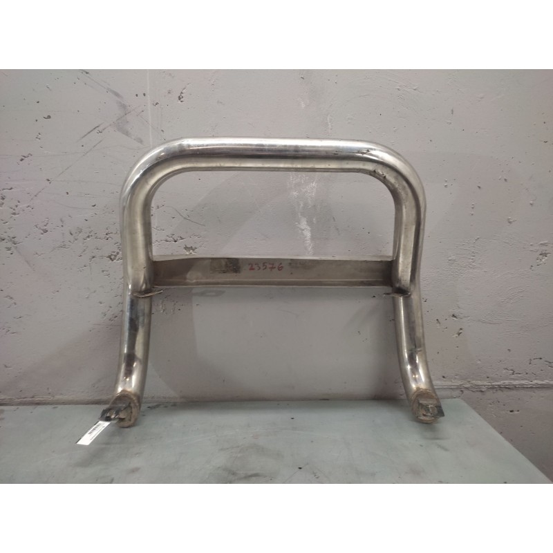 Recambio de defensa delantera para mitsubishi galloper (hyundai) 2.5 tdi s.e. confort (3-ptas.) referencia OEM IAM - Gris 2