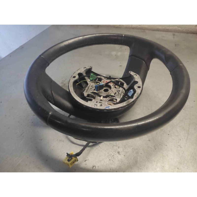 Recambio de volante para citroën c4 berlina vtr plus referencia OEM IAM 3