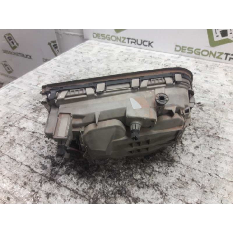 Recambio de faro izquierdo para mercedes-benz clase c (w202) berlina 180 (202.018) referencia OEM IAM 2
