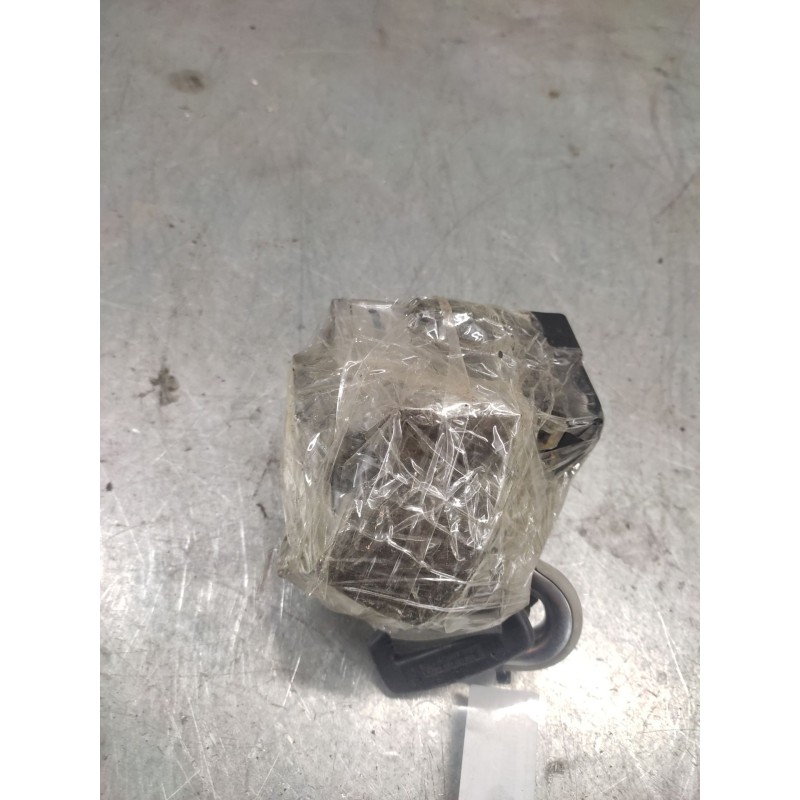 Recambio de cinturon seguridad delantero izquierdo para volkswagen bora berlina (1j2) conceptline referencia OEM IAM 3