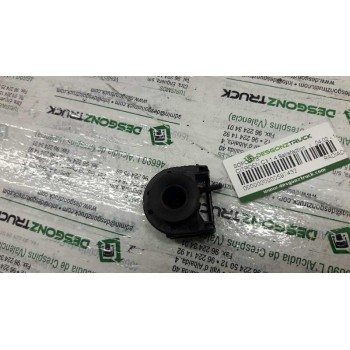 Recambio de soporte para citroën c3 1.4 satisfaction referencia OEM IAM RADIADOR SUPERIOR 