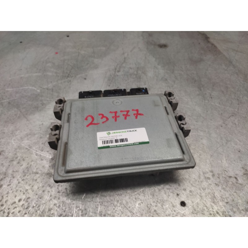 Recambio de centralita motor uce para renault scenic ii authentique referencia OEM IAM 8200565863  8200592611 2
