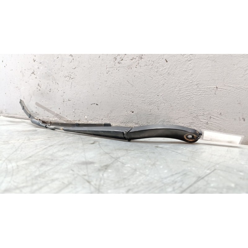 Recambio de brazo limpia delantero derecho para ford c-max 1.6 tdci cat referencia OEM IAM - Blanco 3