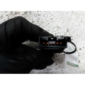 Recambio de boton antivaho para hyundai matrix (fc) 1.5 crdi gls referencia OEM IAM 9371017000  