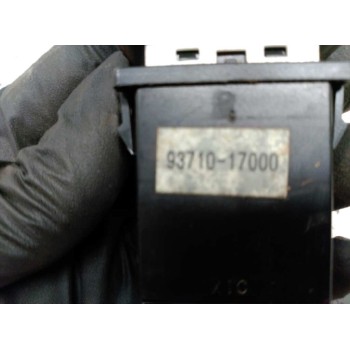 Recambio de boton antivaho para hyundai matrix (fc) 1.5 crdi gls referencia OEM IAM 9371017000  