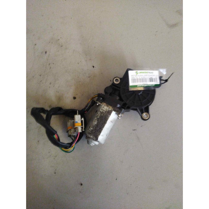 Recambio de motor elevalunas delantero izquierdo para man tg - a 18.xxx 12.4 diesel referencia OEM IAM 81286016130  