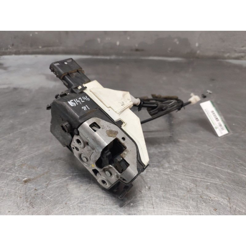Recambio de cerradura puerta delantera derecha para peugeot 308 confort referencia OEM IAM 567153 A01547 