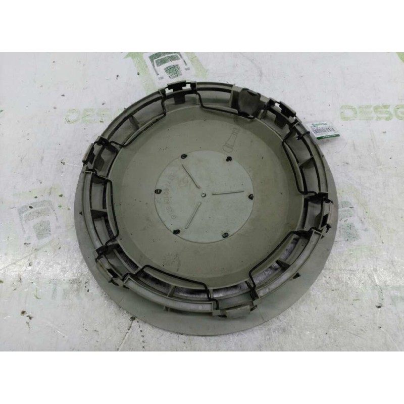 Recambio de tapacubos para mercedes-benz clase c (w201) berlina d 190 (201.122) referencia OEM IAM 1264010824 14 2