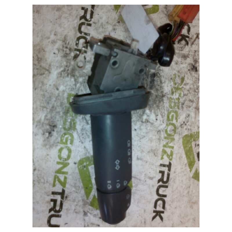 Recambio de mando intermitentes para man tg - a 18.xxx fg / bb   (e3/e4) l referencia OEM IAM 81255090144 VALEO 