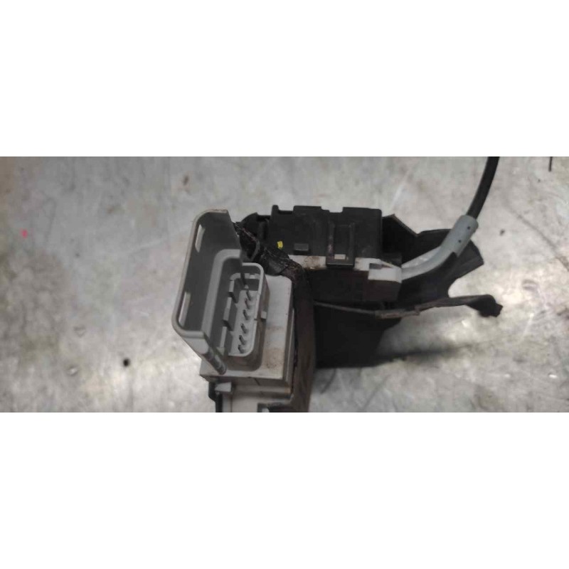 Recambio de cerradura puerta trasera derecha para citroën c4 berlina cool referencia OEM IAM 9686733780 6 PINS - Blanco 2