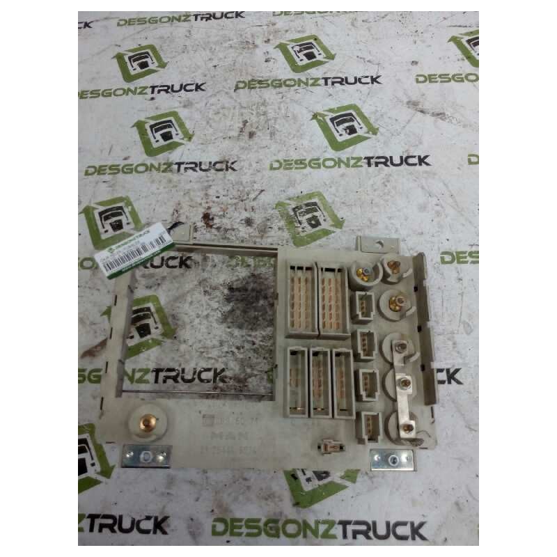 Recambio de caja reles / fusibles para man tg - a 18.xxx fg / bb   (e3/e4) l referencia OEM IAM 81254446074  