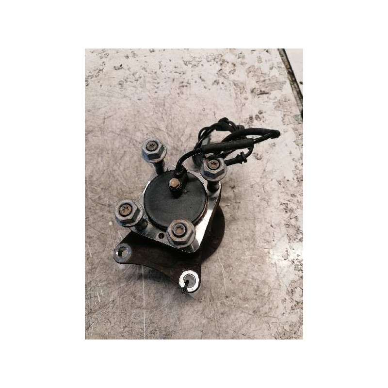 Recambio de buje trasero derecho para citroën jumpy hdi 120 27 l1h1 furg. referencia OEM IAM - Blanco 2