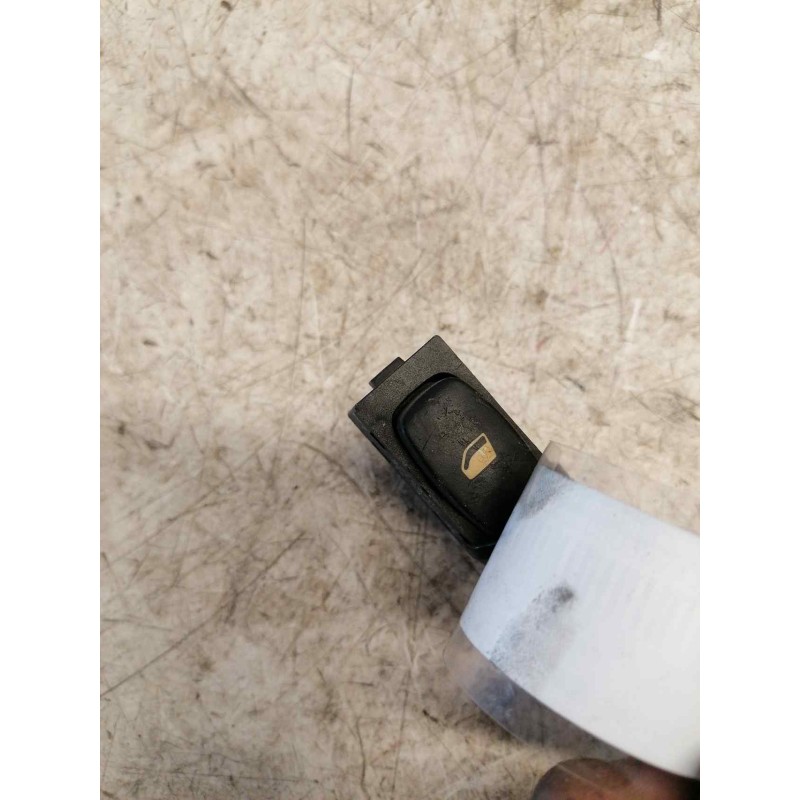 Recambio de mando elevalunas trasero derecho para peugeot 407 st sport pack referencia OEM IAM 96360166XT 4 PINS 