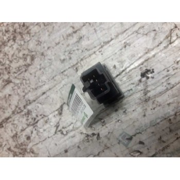 Recambio de boton esp para ssangyong rexton rx 270 full referencia OEM IAM 864W0119 5 PINS 
