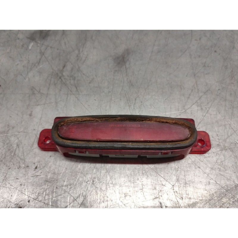 Recambio de luz central de freno para mazda 3 berlina (bk) 1.6 crdt active referencia OEM IAM   